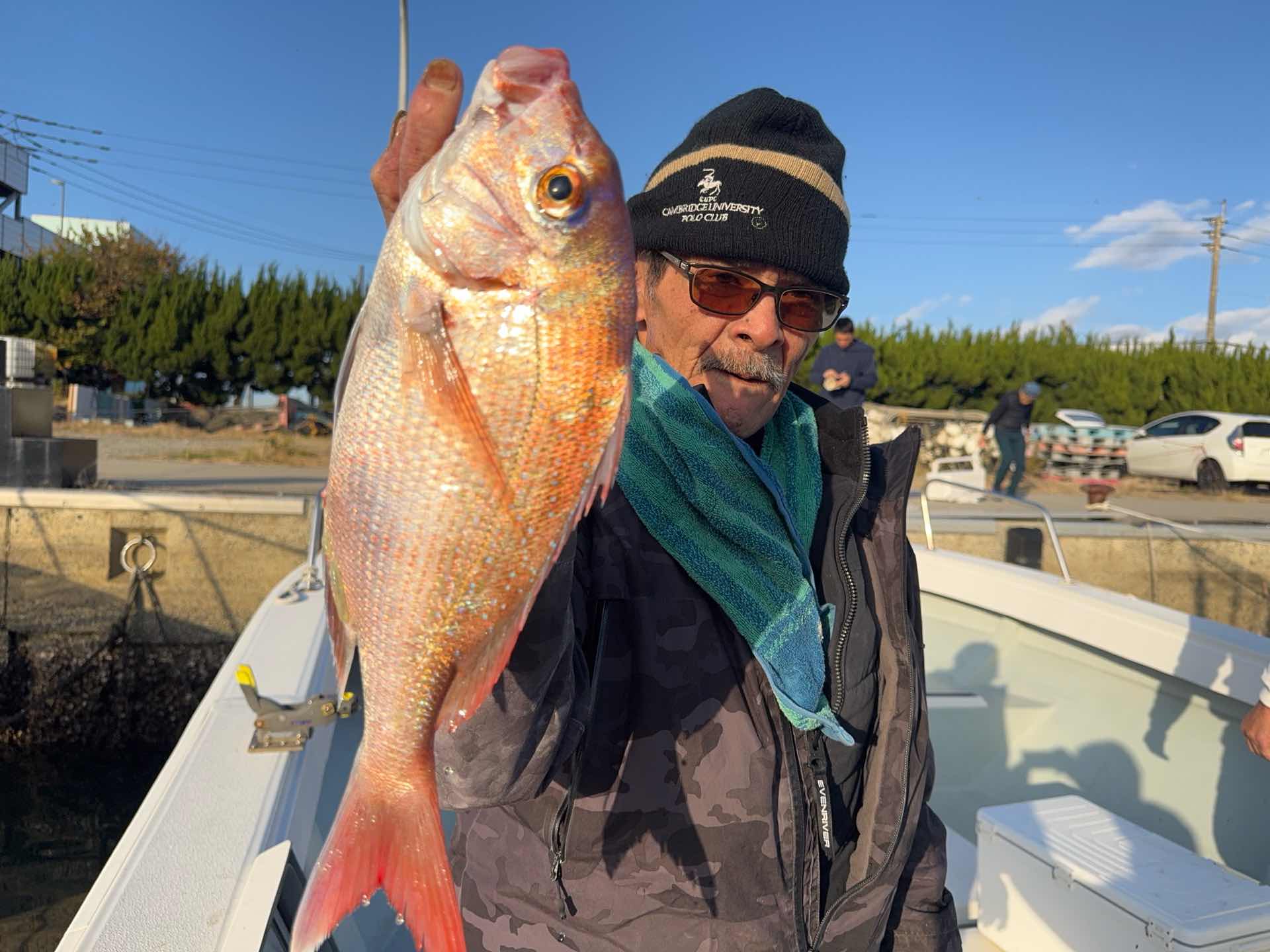 福岡遊漁船(釣り船)昭隆丸|2025年-1月2-日釣果