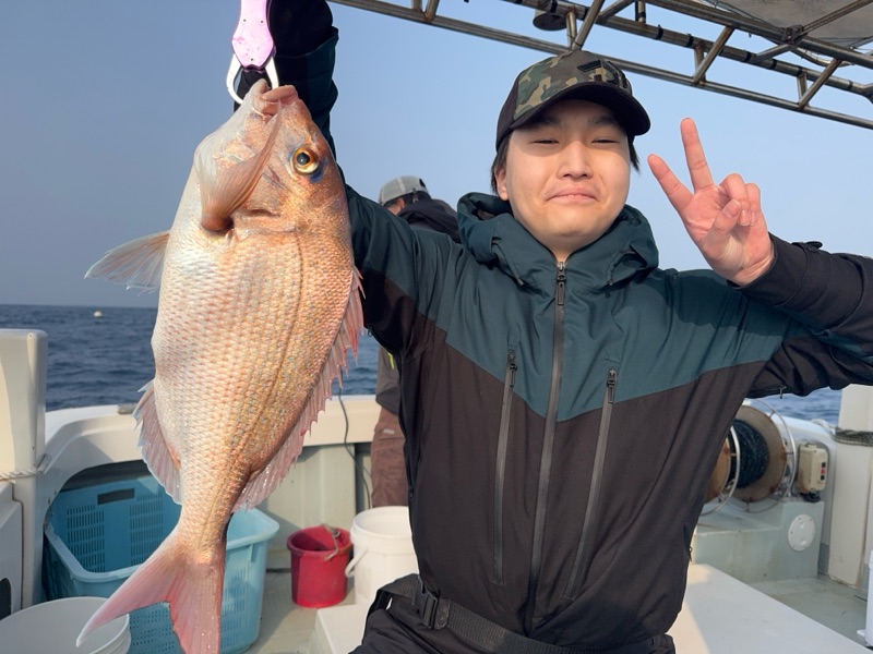 福岡遊漁船(釣り船)昭隆丸|2026年-0月3-日釣果